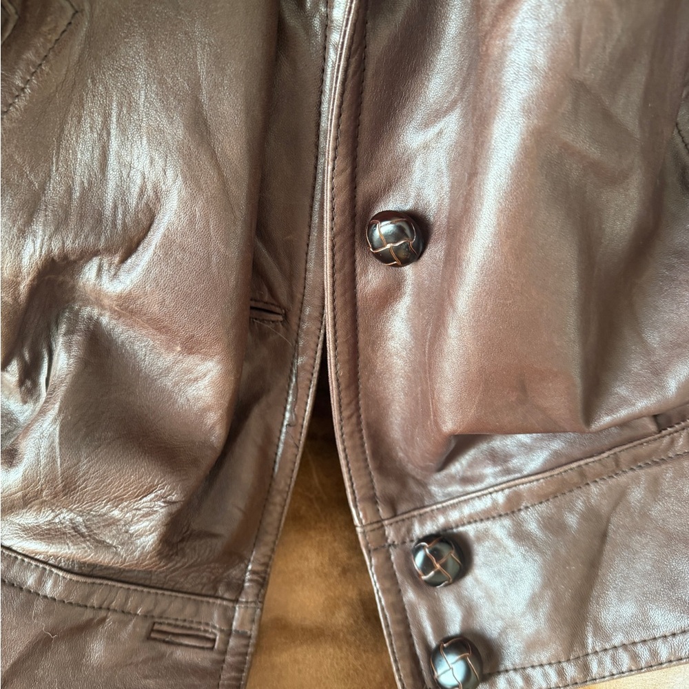 Vintage Luxurious Fur Collar Coat - Picture 7 of 11